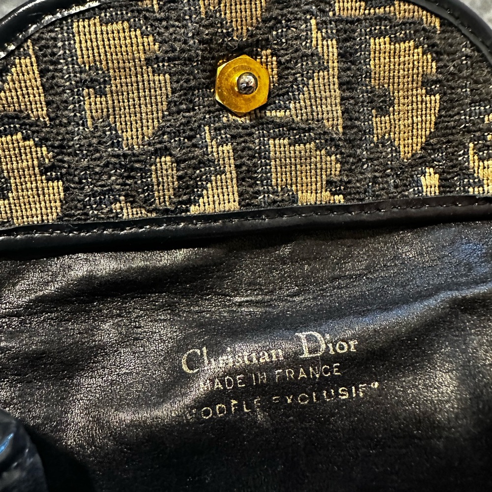 Authentic Dior blue, black and cream coin pouch. - Picture 3 of 7